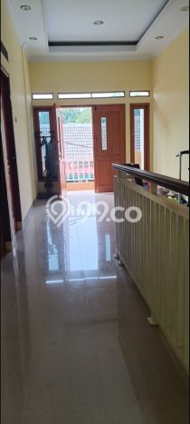Rumah Strategis Modern Lb 144m2 di Cileungsi, Bogor Rumah Strategis Modern Lb 144m2 di Cileungsi, Bogor