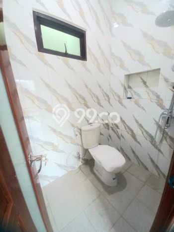 Dijual Rumah Eksklusif 3 KT di Pondok Kelapa, Jakarta Timur Dijual Rumah Eksklusif 3 KT di Pondok Kelapa, Jakarta Timur