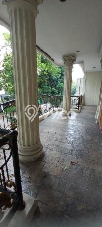 Rumah Cantik Siap Huni Di Kebayoran Baru Luas 400m2 Aman Rumah Cantik Siap Huni Di Kebayoran Baru Luas 400m2 Aman