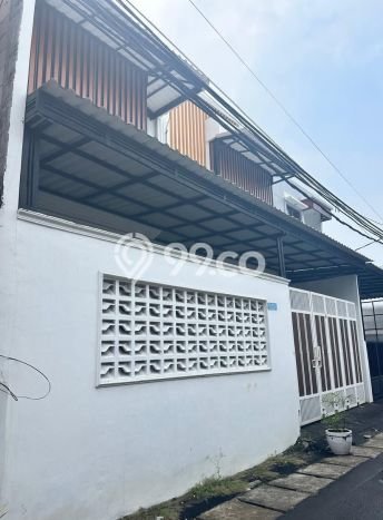 Jual Rumah Luas Megah Dengan View Eksklusif di Rawamangun, Jakarta Timur Jual Rumah Luas Megah Dengan View Eksklusif di Rawamangun, Jakarta Timur