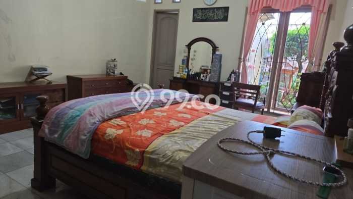 For Sale! Premium House LT 519m2 Desain Elegan di Pondok Kelapa For Sale! Premium House LT 519m2 Desain Elegan di Pondok Kelapa