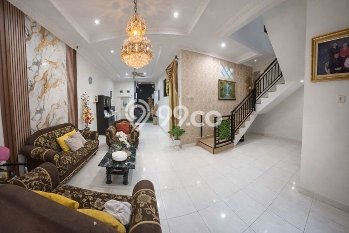 Dijual Rumah 4 Kamar Lokasi Ideal Bagus dan Strategis di Cipayung Dijual Rumah 4 Kamar Lokasi Ideal Bagus dan Strategis di Cipayung