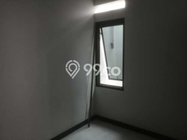 Dijual Rumah Eksklusif 2 KT di Cibubur, Jakarta Timur Dijual Rumah Eksklusif 2 KT di Cibubur, Jakarta Timur