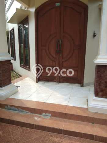 Ready to Use! Premium House LT 220m2 Desain Modern di Buaran Ready to Use! Premium House LT 220m2 Desain Modern di Buaran