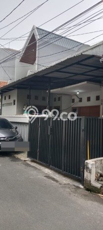 Rumah Elit LB 200m2 Siap Huni Desain Elegan di Rawamangun, Jakarta Timur Rumah Elit LB 200m2 Siap Huni Desain Elegan di Rawamangun, Jakarta Timur