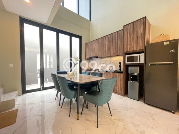 Jual Rumah Luas Megah Dengan View Eksklusif di Kayu Putih, Jakarta Timur Jual Rumah Luas Megah Dengan View Eksklusif di Kayu Putih, Jakarta Timur