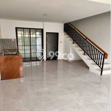 Dijual Rumah Eksklusif 3 KT di Rawamangun, Jakarta Timur Dijual Rumah Eksklusif 3 KT di Rawamangun, Jakarta Timur