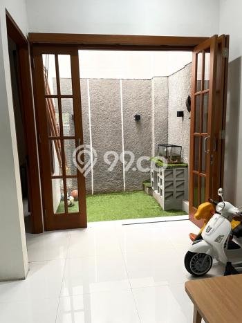 Hunian Cantik Modern Lb 170m2 di Duren Sawit, Jakarta Timur Hunian Cantik Modern Lb 170m2 di Duren Sawit, Jakarta Timur