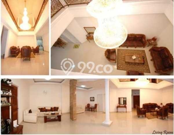 Ready to Use! Premium House LT 440m2 Desain Elegan di Jatiwaringin Ready to Use! Premium House LT 440m2 Desain Elegan di Jatiwaringin