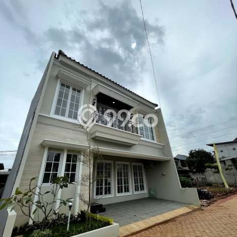 Rumah Strategis Modern Lb 163m2 di Cinere, Depok Rumah Strategis Modern Lb 163m2 di Cinere, Depok