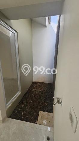 Rumah Luas Asri 2 KT Siap Pakai di Bekasi Bekasi Rumah Luas Asri 2 KT Siap Pakai di Bekasi Bekasi