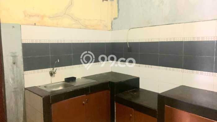For Sale Rumah 4 Kamar Lokasi Ideal Bagus dan Strategis di Duren Sawit For Sale Rumah 4 Kamar Lokasi Ideal Bagus dan Strategis di Duren Sawit