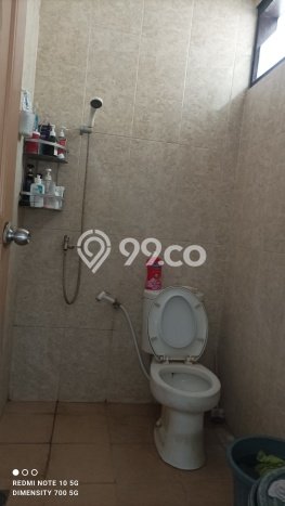Rumah Elit Modern Tanpa Renovasi di Rawamangun Jakarta Timur Rumah Elit Modern Tanpa Renovasi di Rawamangun Jakarta Timur