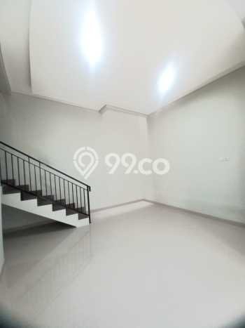 Dijual Rumah Eksklusif 3 KT di Pondok Kelapa, Jakarta Timur Dijual Rumah Eksklusif 3 KT di Pondok Kelapa, Jakarta Timur