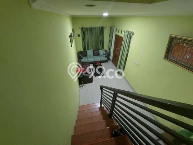 Rumah 2 Lantai Bagus SHM di Duren Sawit, Jakarta Timur Rumah 2 Lantai Bagus SHM di Duren Sawit, Jakarta Timur