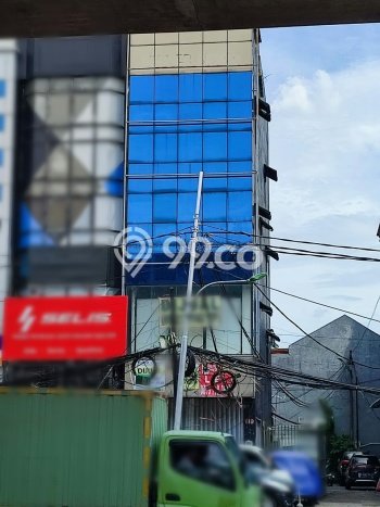 Ruko Dijual di Jakarta Timur LT 60m2 & LB 240m2 Lokasi Terbaik! Ruko Dijual di Jakarta Timur LT 60m2 & LB 240m2 Lokasi Terbaik!