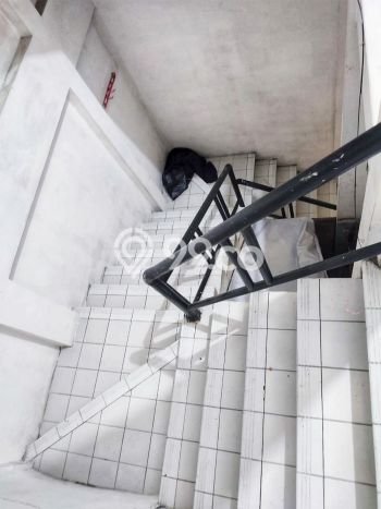 Unit Ruko Dijual di Jakarta Timur LT 116m2 & LB 280m2 Unit Ruko Dijual di Jakarta Timur LT 116m2 & LB 280m2