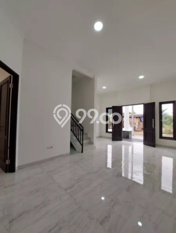 Rumah Baru Modern Classic di Dalam Komplek Condet, Jakarta Timur Rumah Baru Modern Classic di Dalam Komplek Condet, Jakarta Timur