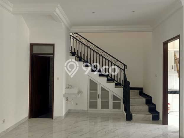 Best Deal Hunian Premium Ideal dan Luas di Duren Sawit, Jakarta Timur Best Deal Hunian Premium Ideal dan Luas di Duren Sawit, Jakarta Timur