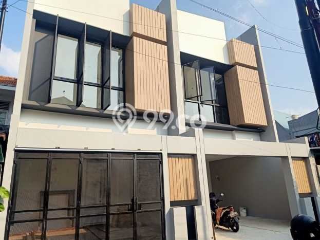 Hunian Nyaman Asri 3 KT Siap Huni di Kayu Putih Jakarta Timur Hunian Nyaman Asri 3 KT Siap Huni di Kayu Putih Jakarta Timur