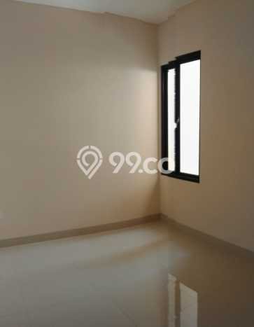 Dijual Cepat Rumah LT 78m² / LB 108m² di Kawasan Komersial Cipayung, Jakarta Timur Dijual Cepat Rumah LT 78m² / LB 108m² di Kawasan Komersial Cipayung, Jakarta Timur