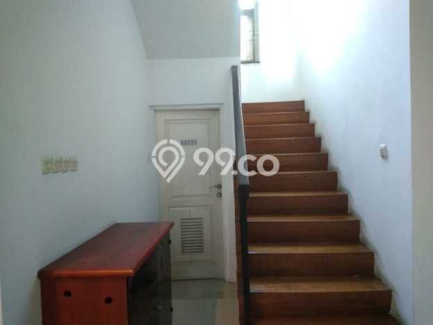 Rumah Minimalis 5 Kamar LT 180m2 di Cibubur Rumah Minimalis 5 Kamar LT 180m2 di Cibubur