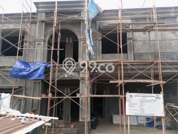 Rumah Strategis Modern Lb 127m2 di Ciracas, Jakarta Timur Rumah Strategis Modern Lb 127m2 di Ciracas, Jakarta Timur