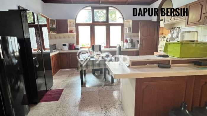 Dijual Rumah Mewah Elegan Dengan View Cantik di TB Simatupang, Jakarta Selatan Dijual Rumah Mewah Elegan Dengan View Cantik di TB Simatupang, Jakarta Selatan