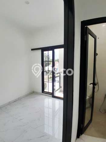 For Sale Rumah 3 Kamar Lokasi Strategis Bagus dan Strategis di Cipayung For Sale Rumah 3 Kamar Lokasi Strategis Bagus dan Strategis di Cipayung