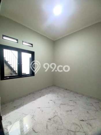 Rumah Luxury Modern Tanpa Renovasi di Pondok Kelapa Jakarta Timur Rumah Luxury Modern Tanpa Renovasi di Pondok Kelapa Jakarta Timur