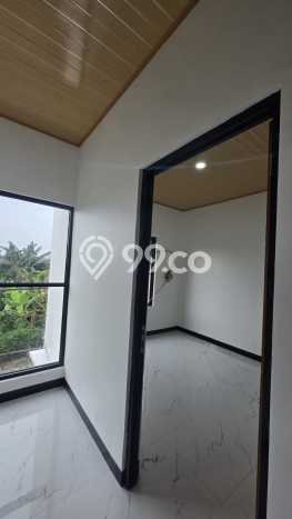 For Sale Rumah 2 Kamar Lokasi Strategis Bagus dan Strategis di Ciracas For Sale Rumah 2 Kamar Lokasi Strategis Bagus dan Strategis di Ciracas