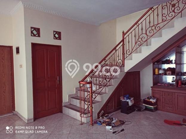 Siap Huni Rumah Mewah 5 Kamar di Duren Sawit Dekat ke Mana Saja Siap Huni Rumah Mewah 5 Kamar di Duren Sawit Dekat ke Mana Saja