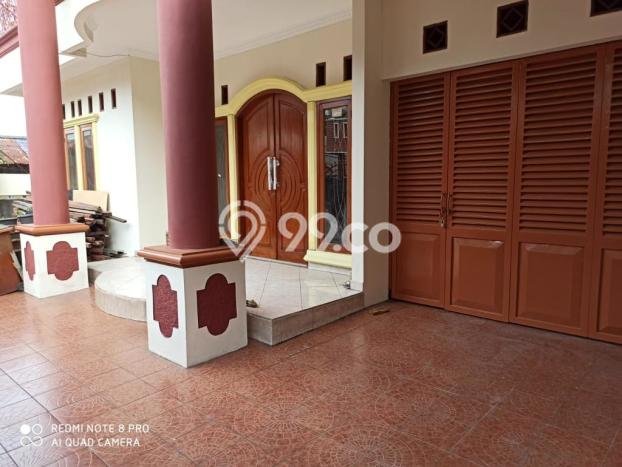 Siap Huni Rumah Mewah 5 Kamar di Duren Sawit Dekat ke Mana Saja Siap Huni Rumah Mewah 5 Kamar di Duren Sawit Dekat ke Mana Saja