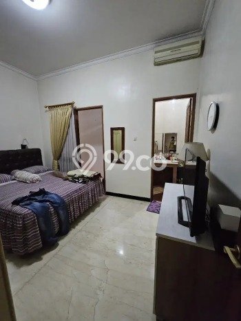 Rumah Elit LB 320m2 Siap Huni Desain Elegan di Pondok Kelapa, Jakarta Timur Rumah Elit LB 320m2 Siap Huni Desain Elegan di Pondok Kelapa, Jakarta Timur