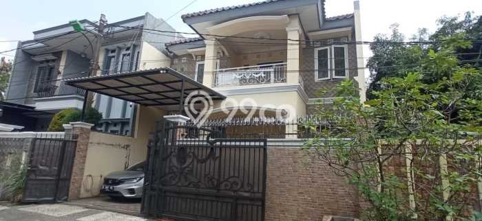 Dijual Rumah Premium dengan Fasilitas Sekitar Lengkap di Duren Sawit, Jakarta Timur Dijual Rumah Premium dengan Fasilitas Sekitar Lengkap di Duren Sawit, Jakarta Timur