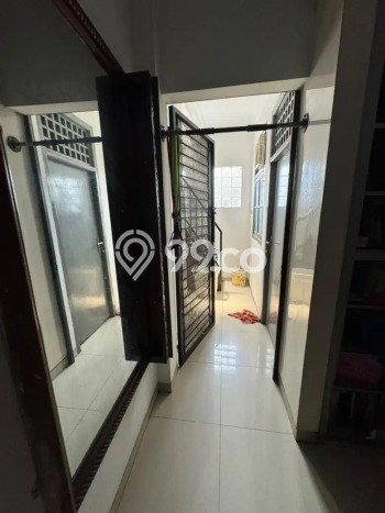 Hunian Eksklusif Siap Huni LT 108m2 di Duren Sawit, Jakarta Timur Hunian Eksklusif Siap Huni LT 108m2 di Duren Sawit, Jakarta Timur