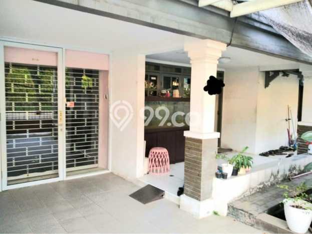 For Sale! Luxury House LT 301m2 Desain Modern di Pondok Kelapa For Sale! Luxury House LT 301m2 Desain Modern di Pondok Kelapa