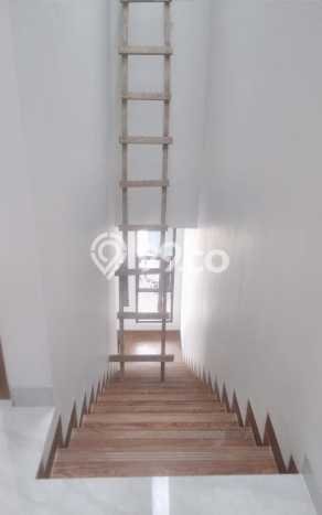Jual Rumah Minimalis Bagus Punya 5 KT di Cinere Depok SHM Jual Rumah Minimalis Bagus Punya 5 KT di Cinere Depok SHM