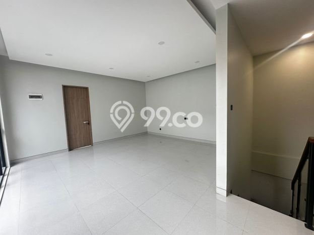 For Sale! Luxury House LT 192m2 Desain Modern di Pondok Kelapa For Sale! Luxury House LT 192m2 Desain Modern di Pondok Kelapa