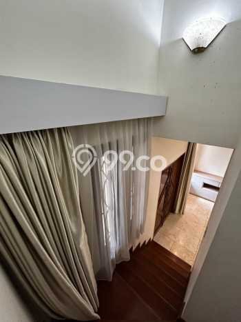 Rumah Elit Modern Siap Huni di Rawamangun Jakarta Timur Rumah Elit Modern Siap Huni di Rawamangun Jakarta Timur