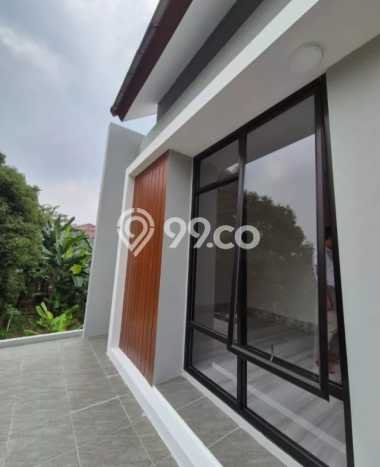 Dijual Rumah Mewah Megah Dengan View Cantik di Pondok Kelapa, Jakarta Timur Dijual Rumah Mewah Megah Dengan View Cantik di Pondok Kelapa, Jakarta Timur
