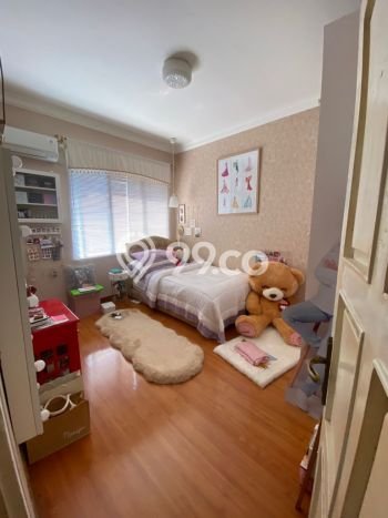 Rumah Luxury Modern Siap Huni di Pondok Kelapa Jakarta Timur Rumah Luxury Modern Siap Huni di Pondok Kelapa Jakarta Timur