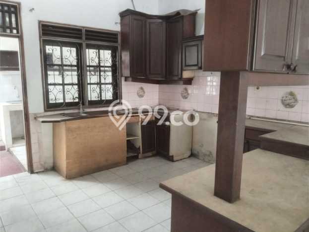 Jual Rumah Mewah Elegan Dengan View Cantik di Jatiwaringin, Jakarta Timur Jual Rumah Mewah Elegan Dengan View Cantik di Jatiwaringin, Jakarta Timur