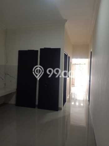 Siap Huni Rumah Mewah 5 Kamar di Duren Sawit Dekat ke Mana Saja Siap Huni Rumah Mewah 5 Kamar di Duren Sawit Dekat ke Mana Saja