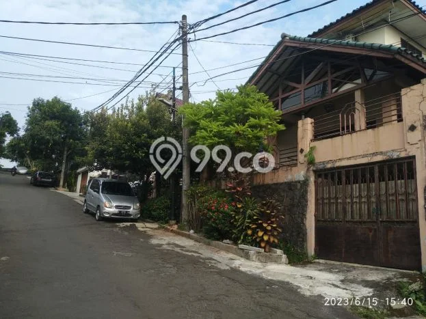 For Sale Rumah 3 Kamar Lokasi Ideal Nyaman dan Strategis di Cinere For Sale Rumah 3 Kamar Lokasi Ideal Nyaman dan Strategis di Cinere