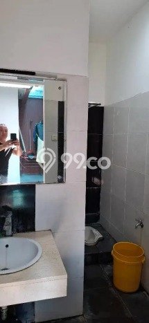 Rumah Nyaman 5 KT LB 200m2 Kondisi Bagus di Rawamangun Rumah Nyaman 5 KT LB 200m2 Kondisi Bagus di Rawamangun
