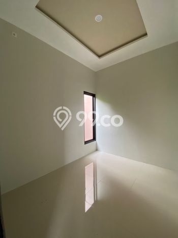 For Sale Rumah 4 Kamar Lokasi Strategis Nyaman dan Strategis di Cimanggis For Sale Rumah 4 Kamar Lokasi Strategis Nyaman dan Strategis di Cimanggis