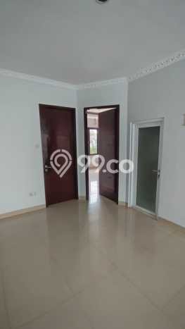 Jual Rumah Luas Elegan Dengan View Eksklusif di Cipinang, Jakarta Timur Jual Rumah Luas Elegan Dengan View Eksklusif di Cipinang, Jakarta Timur