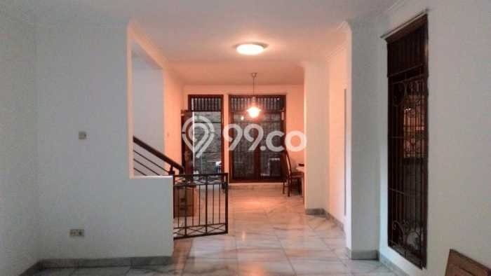 Rumah Mewah Dijual LT 225m2 di Cinere, Depok Rumah Mewah Dijual LT 225m2 di Cinere, Depok