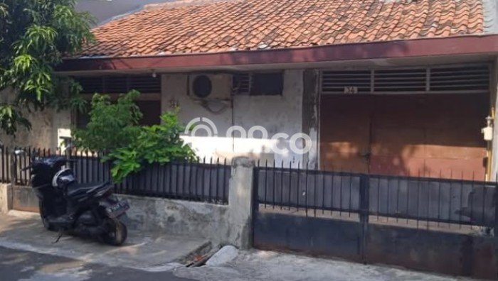 Rumah Modern 3 KT LT 135m2 di Rawamangun Rumah Modern 3 KT LT 135m2 di Rawamangun